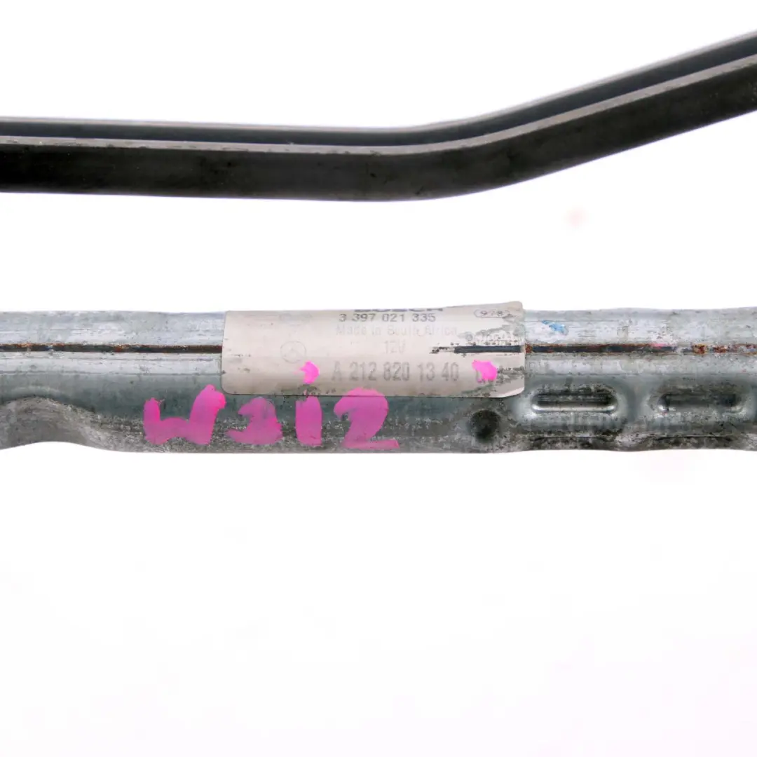 Wiper Motor Mercedes W212 E-Class Windscreen Linkage System to with Part number A2128201340 Wiper Motor Mercedes W212 E-Class Windscreen Linkage System - SKU rhd-A2128201340 - Part number A2128201340