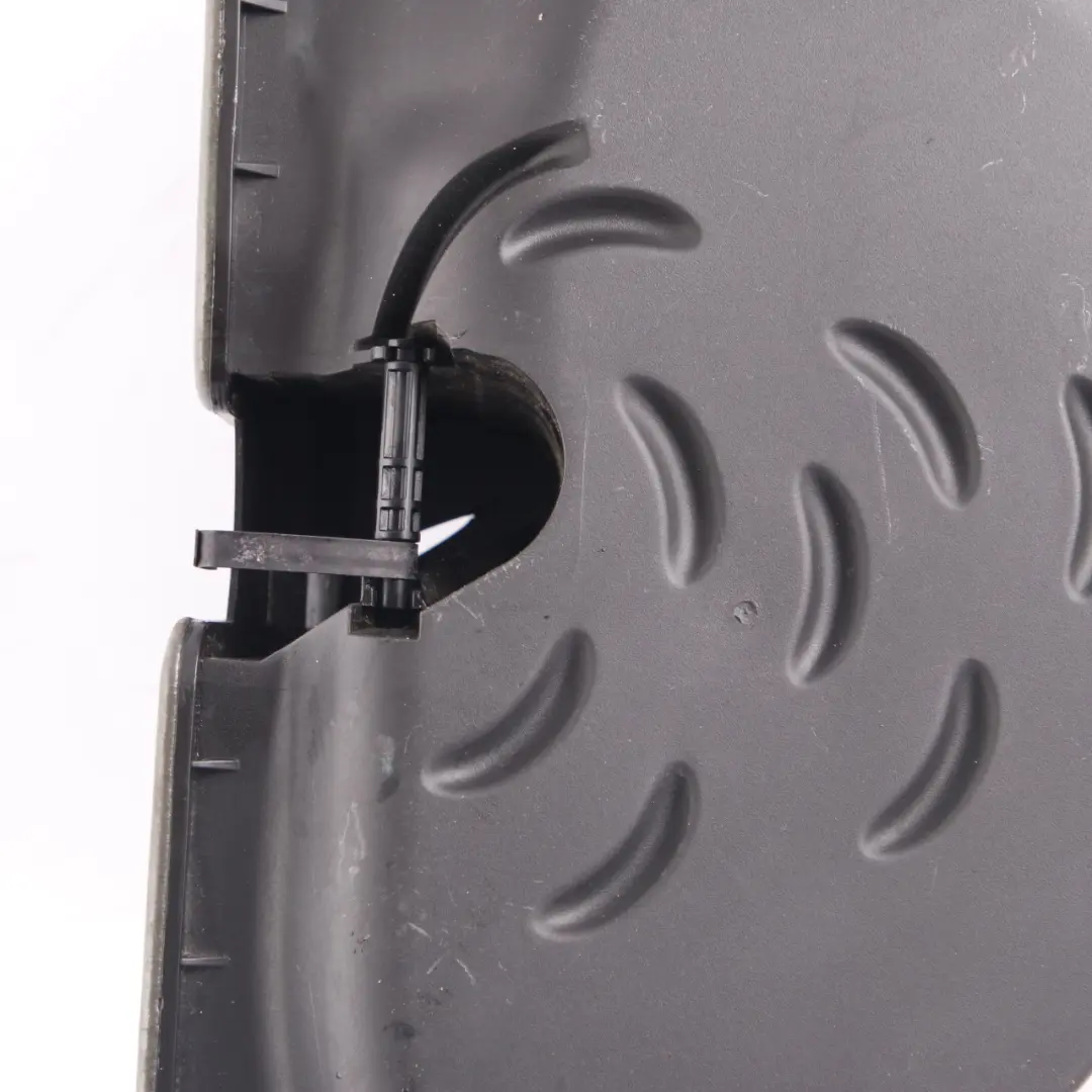 Intake Housing Mercedes W204 W210 Air Filter Cabin Box to Air with Part number A2128302200 Air Intake Housing Mercedes W204 W210 Air Filter Cabin Box - SKU rhd-A2128302200 - Part number A2128302200