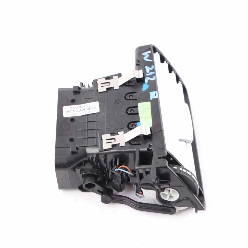 Dashboard Air Vent Mercedes W212 S212 Trim Right O/S Grille Nozzle to with Part number A2128302754 Dashboard Air Vent Mercedes W212 S212 Trim Right O/S Grille Nozzle - SKU rhd-A2128302754-2 - Part number A2128302754