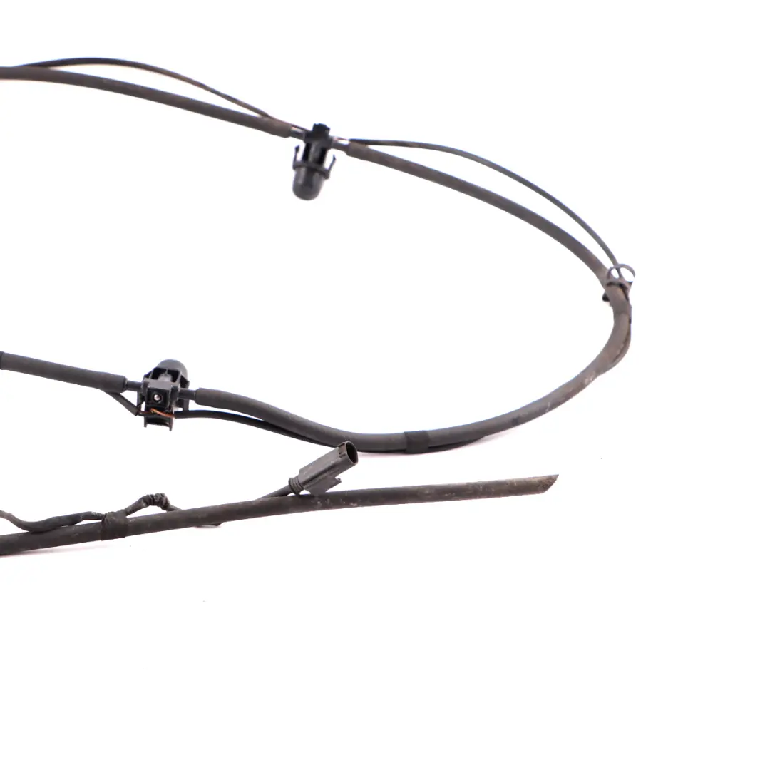 Windscreen Heated Washer Line Nozzle Hose Wiring to Mercedes W212 with Part number A2128601092 Mercedes W212 Windscreen Heated Washer Line Nozzle Hose Wiring - SKU rhd-A2128601092-3 - Part number A2128601092