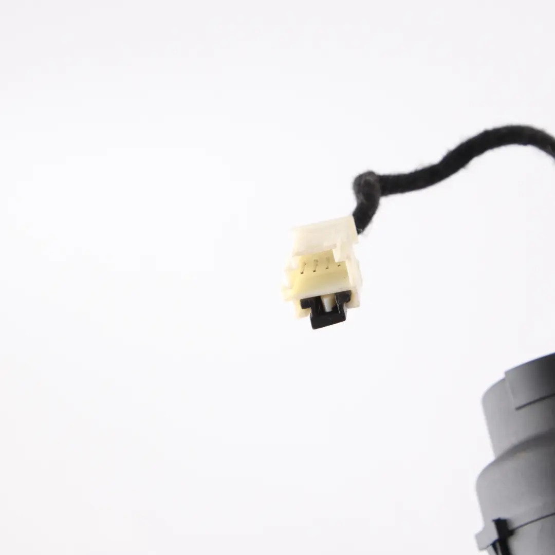 Fan Blower Mercedes W212 Comand Navi CD Control Unit Module Cooler to with Part number A2129063102 Fan Blower Mercedes W212 Comand Navi CD Control Unit Module Cooler - SKU rhd-A2129063102-1 - Part number A2129063102