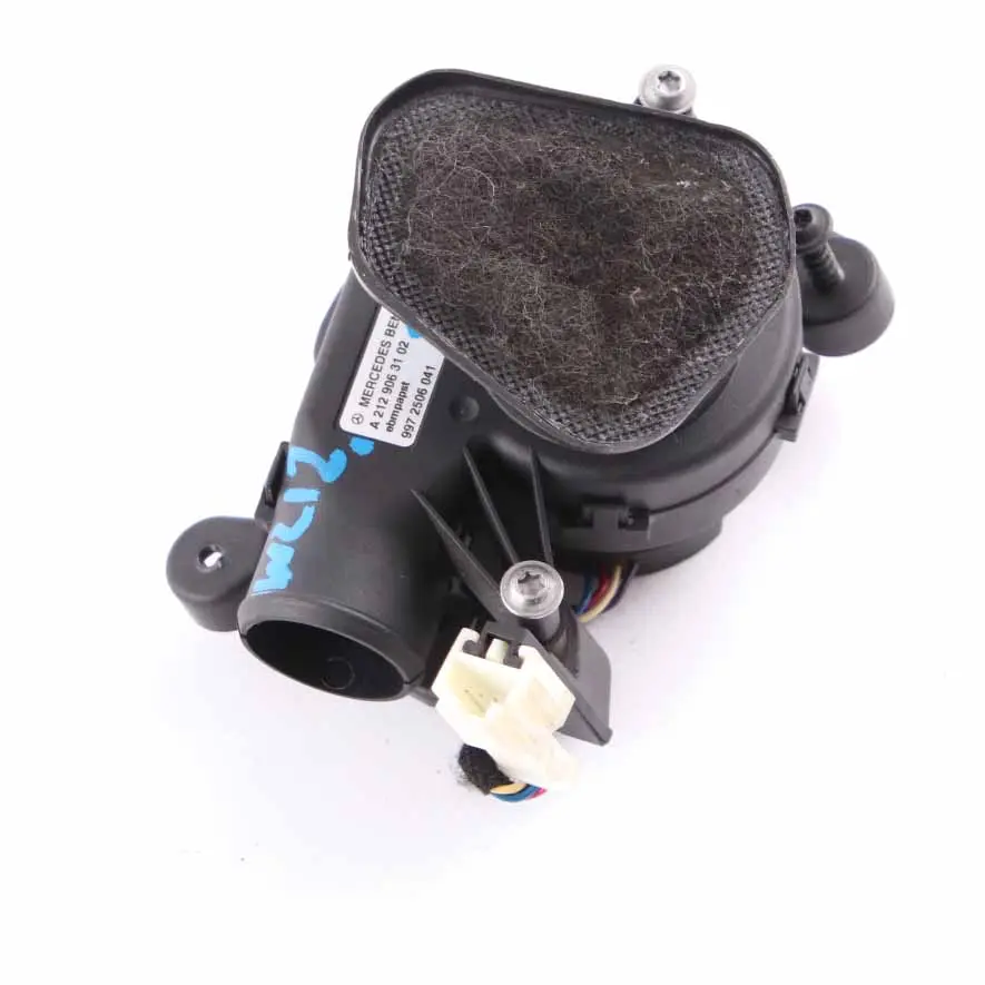 Fan Blower Mercedes W212 Comand Navi CD Control Unit Module Cooler to with Part number A2129063102 Fan Blower Mercedes W212 Comand Navi CD Control Unit Module Cooler - SKU rhd-A2129063102 - Part number A2129063102