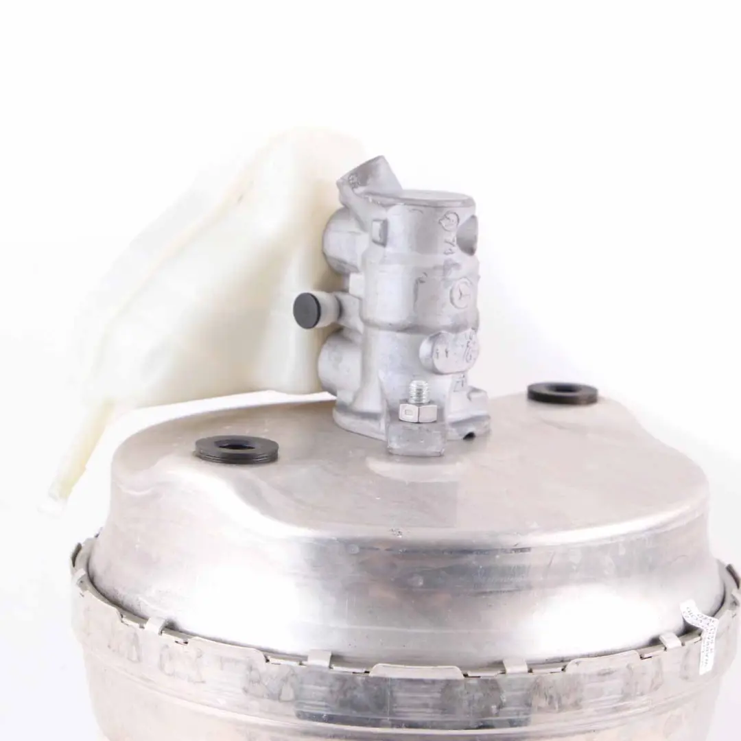Brake Servo Mercedes W213 S213 Booster Master Cylinder Control Unit A2134300530 to with Part number A2134301030 Brake Servo Mercedes W213 S213 Booster Master Cylinder Control Unit A2134300530 - SKU rhd-A2134301030 - Part number A2134301030