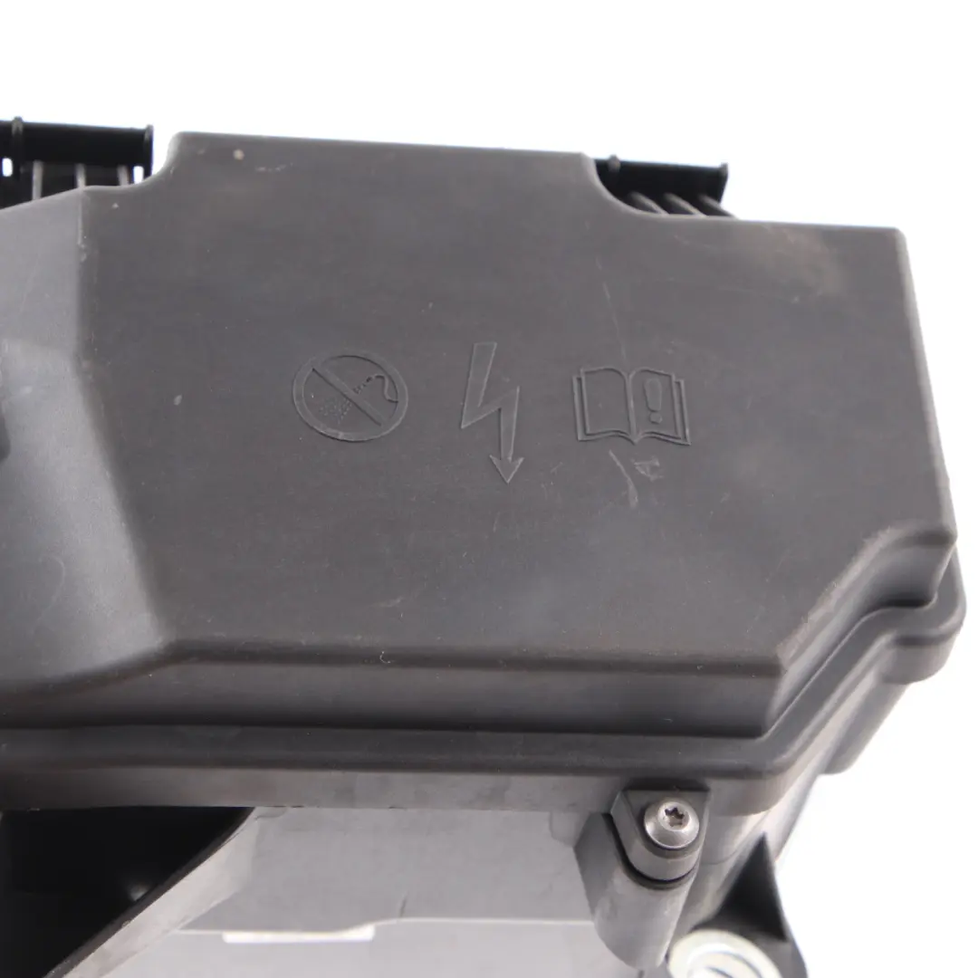 Fuse Relay Electrical Box Housing Covering Panel to Mercedes W213 with Part number A2135400124 Mercedes W213 Fuse Relay Electrical Box Housing Covering Panel - SKU rhd-A2135400124 - Part number A2135400124