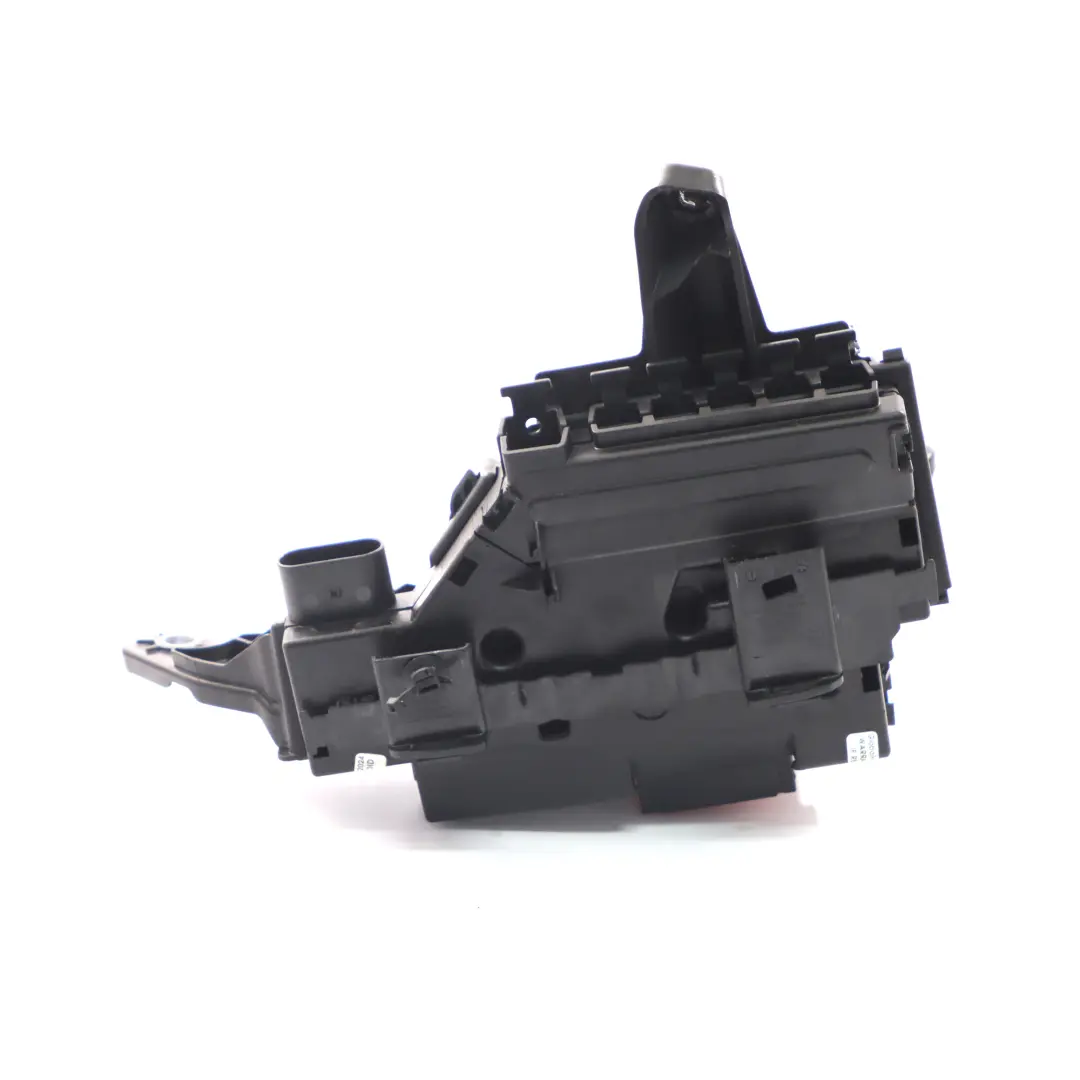 Fuse Box Mercedes W213 C238 C257 Front Relay Module Control Unit to with Part number A2135404139 Fuse Box Mercedes W213 C238 C257 Front Relay Module Control Unit - SKU rhd-A2135404139 - Part number A2135404139