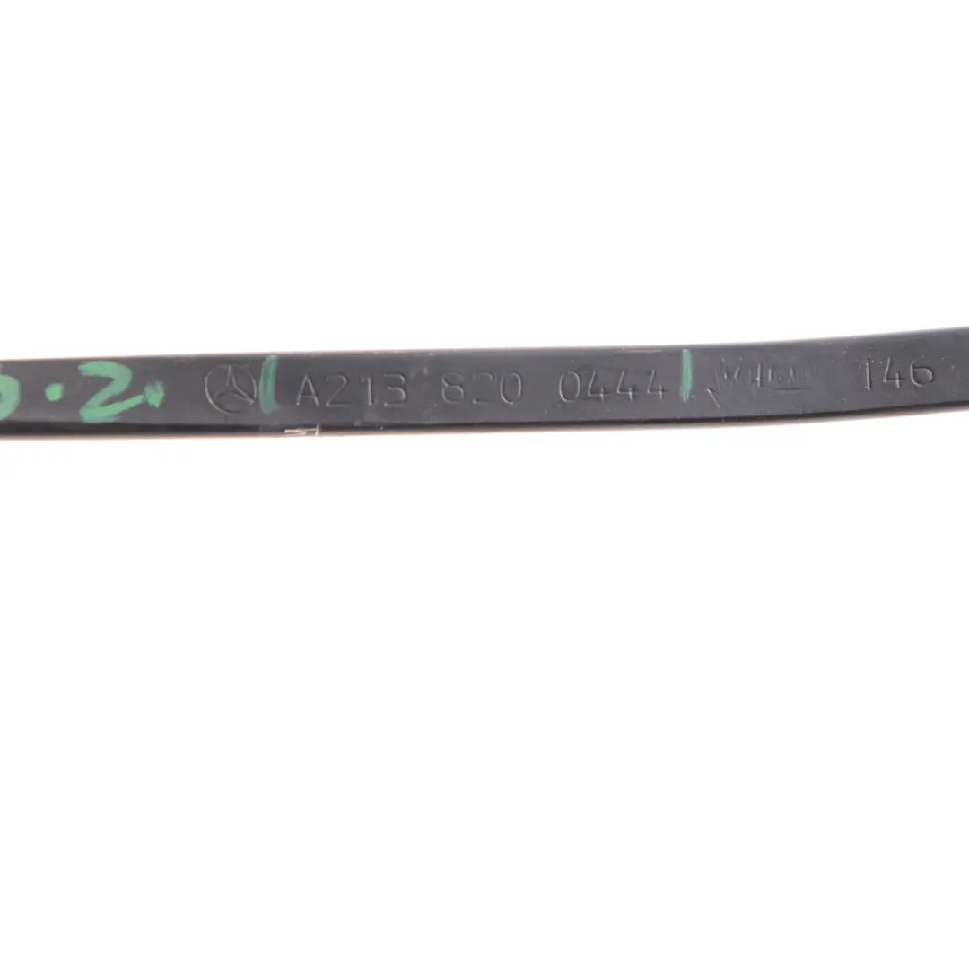 Wiper Arm Mercedes W213 S213 Windshield Front Passenger's Side to with Part number A2138200444 Wiper Arm Mercedes W213 S213 Windshield Front Passenger's Side - SKU rhd-A2138200444 - Part number A2138200444