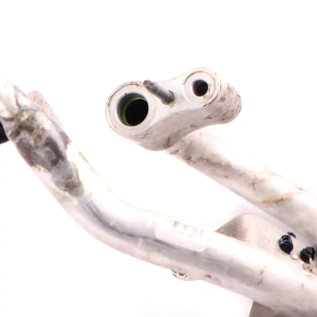 Conditioning Pipe Mercedes W213 C238 Refrigerant A/C Hose Line to Air with Part number A2138307602 Air Conditioning Pipe Mercedes W213 C238 Refrigerant A/C Hose Line - SKU rhd-A2138307602 - Part number A2138307602