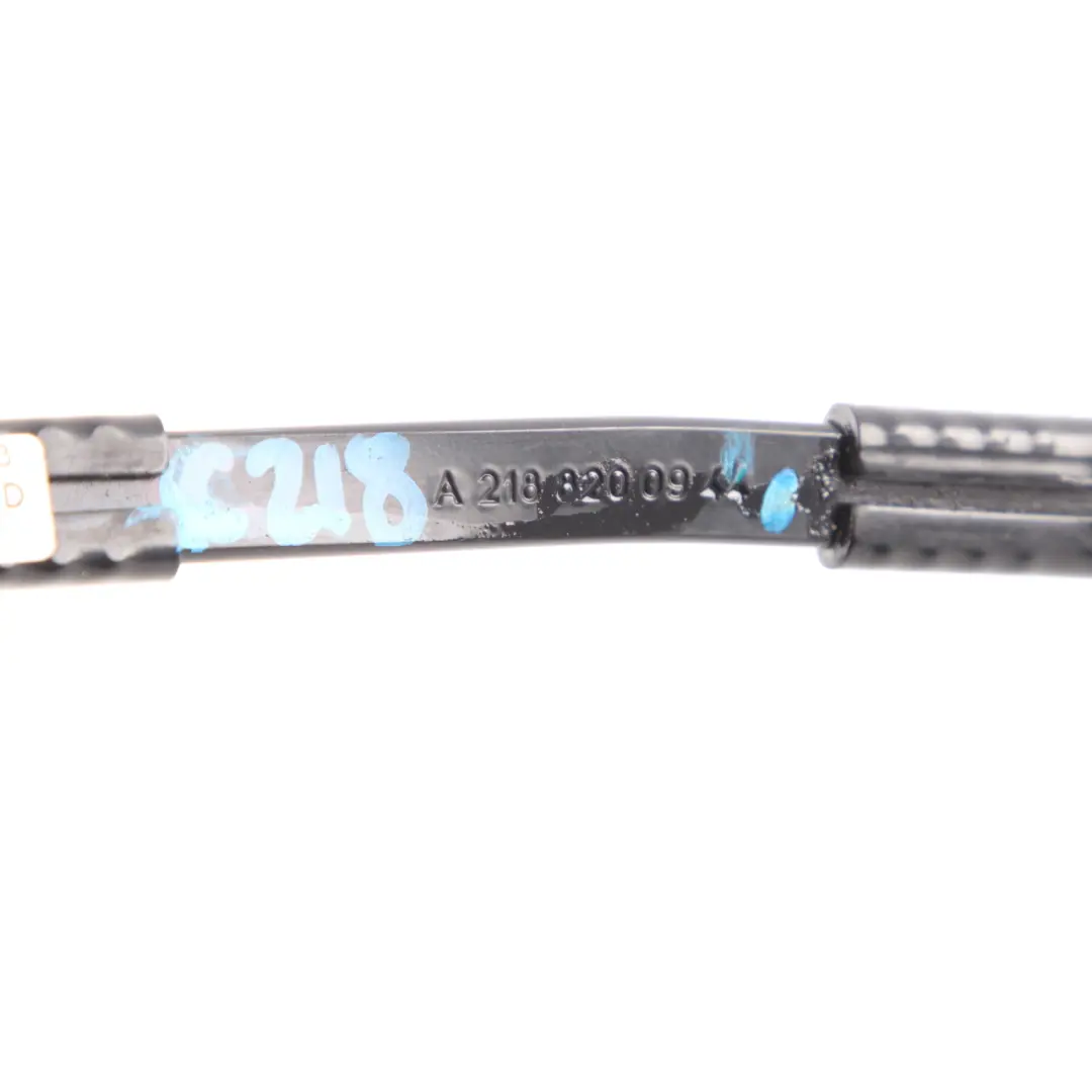 W218 Wiper Arm Windshield Driver's Side Front Right O/S to Mercedes CLS with Part number A2188200944 Mercedes CLS W218 Wiper Arm Windshield Driver's Side Front Right O/S - SKU rhd-A2188200944 - Part number A2188200944