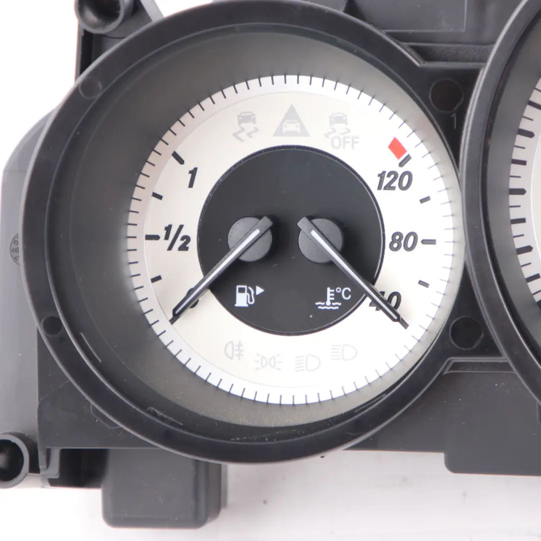 W218 Instrument Cluster Diesel Speedo Clocks Automatic to Mercedes CLS with Part number A2189007703 Mercedes CLS W218 Instrument Cluster Diesel Speedo Clocks Automatic - SKU rhd-A2189007703 - Part number A2189007703