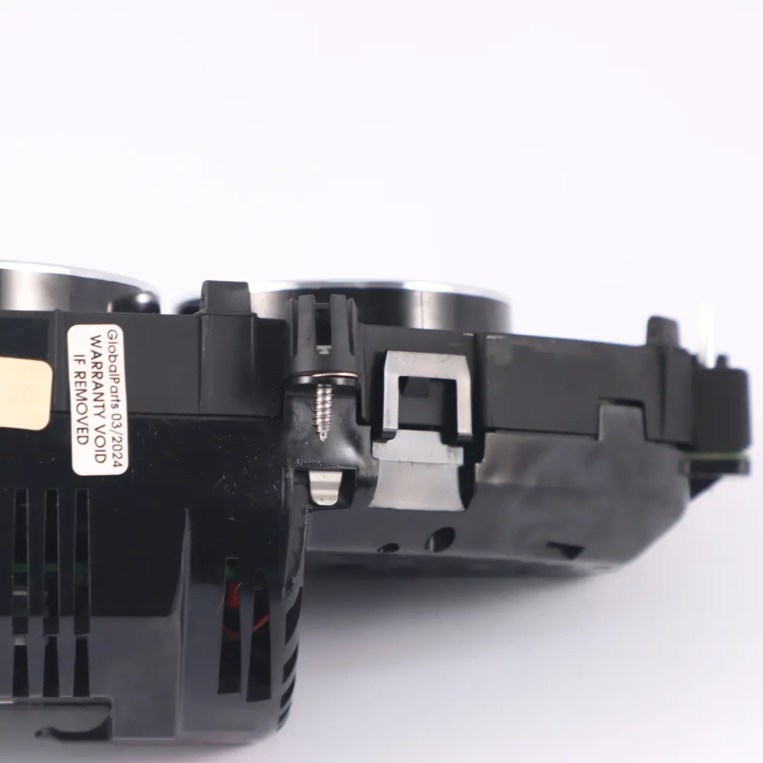 Instrument Cluster Speedo Clocks Automatic to Mercedes CLS C219 Diesel with Part number A2195406511 Mercedes CLS C219 Diesel Instrument Cluster Speedo Clocks Automatic - SKU rhd-A2195406511 - Part number A2195406511