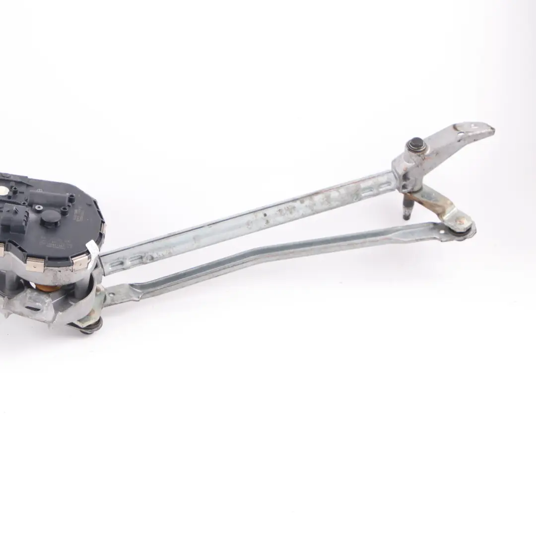 W219 Windscreen Front Wiper Motor Linkage Windshield to Mercedes with Part number A2198200240 Mercedes W219 Windscreen Front Wiper Motor Linkage Windshield - SKU rhd-A2198200240 - Part number A2198200240