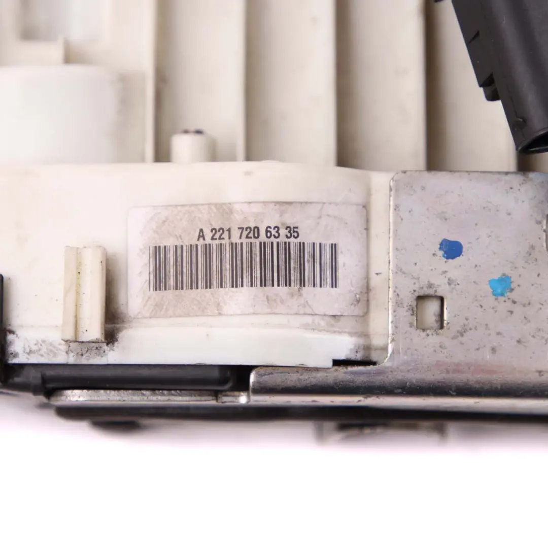 Mercedes-Benz S W221 Front Left N/S Door Lock Mechanism Actuator to with Part number A2217206335 Mercedes-Benz S W221 Front Left N/S Door Lock Mechanism Actuator - SKU rhd- A2217206335 - Part number A2217206335