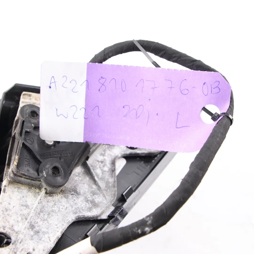 Mercedes-Benz S W221 Auto Dip Left Wing Door Mirror Blind Spot Obsidian Black to with Part number A2218101776 Mercedes-Benz S W221 Auto Dip Left Wing Door Mirror Blind Spot Obsidian Black - SKU rhd-A2218101776-OB - Part number A2218101776