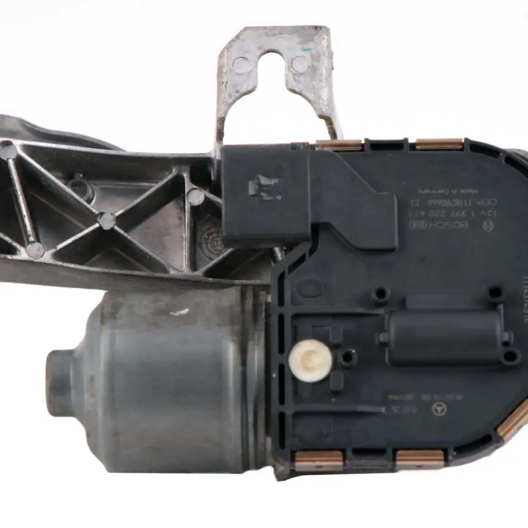 Mercedes-Benz S W221 Windscreen Front Window Right O/S Wiper Motor to with Part number A2218204642 Mercedes-Benz S W221 Windscreen Front Window Right O/S Wiper Motor - SKU rhd-A2218204642 - Part number A2218204642