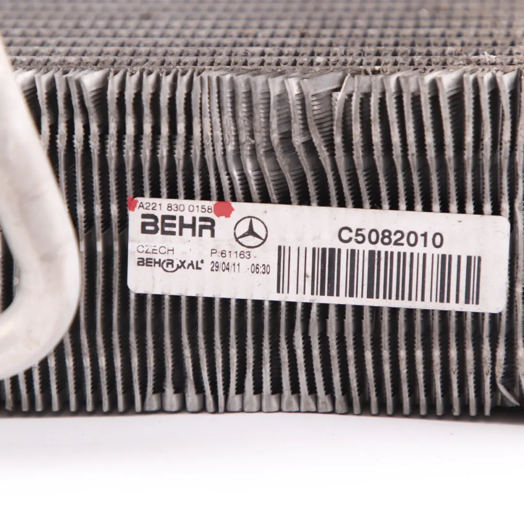 Heater Evaporator Mercedes W221 Air Conditioning Heating Matrix Unit to with Part number A2218300158 Heater Evaporator Mercedes W221 Air Conditioning Heating Matrix Unit - SKU rhd-A2218300158 - Part number A2218300158