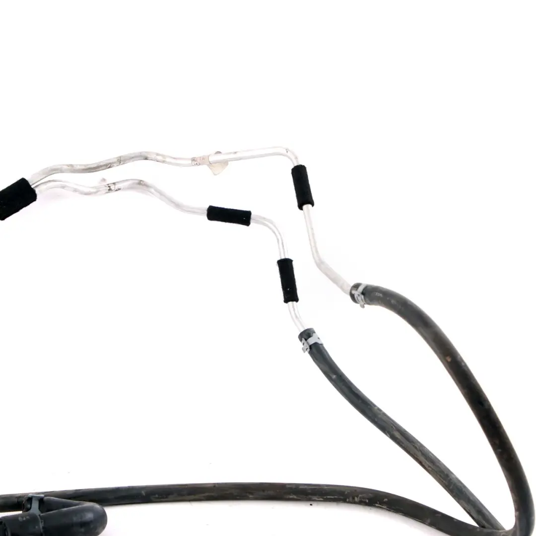 Mercedes-Benz S-Class W221 Washing Heated Hose Pipe Windscreen to with Part number A2218300817 Mercedes-Benz S-Class W221 Washing Heated Hose Pipe Windscreen - SKU rhd-A2218300817 - Part number A2218300817