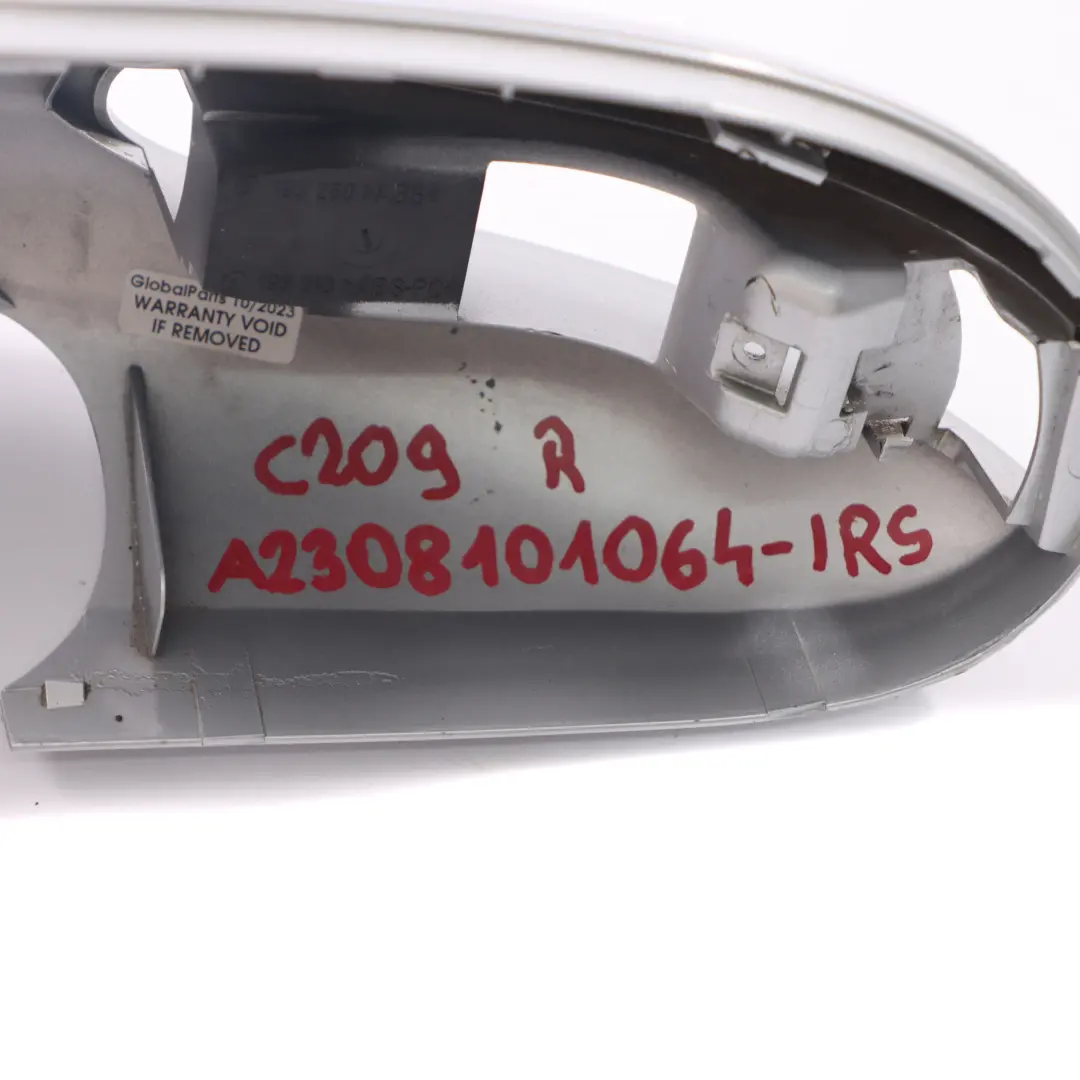 Tapa espejo retrovisor derecho Carcasa puerta Iridium Plata 775 para Mercedes C209 con número de pieza A2308101064 Mercedes C209 Tapa espejo retrovisor derecho Carcasa puerta Iridium Plata 775 - SKU rhd-A2308101064-IRS - Número de pieza A2308101064