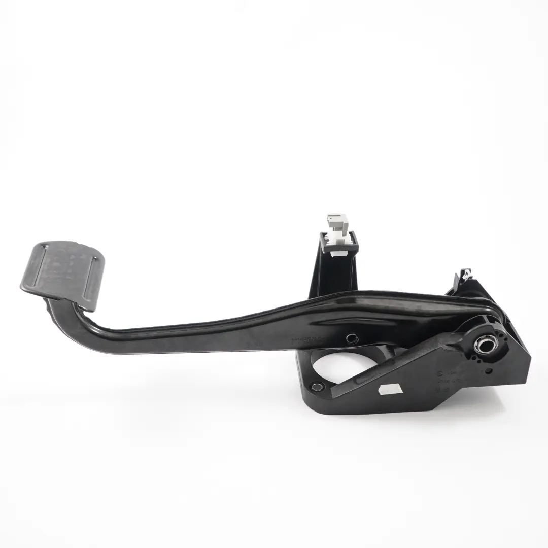  Brake Pedal Mercedes C117 W176 W246 Assembly Automatic Gearbox - SKU rhd-A2462900600 - Part number A2462900600