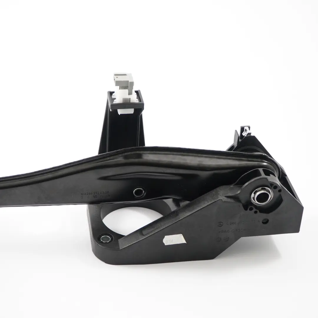 Brake Pedal Mercedes C117 W176 W246 Assembly Automatic Gearbox to with Part number A2462900600 Brake Pedal Mercedes C117 W176 W246 Assembly Automatic Gearbox - SKU rhd-A2462900600 - Part number A2462900600