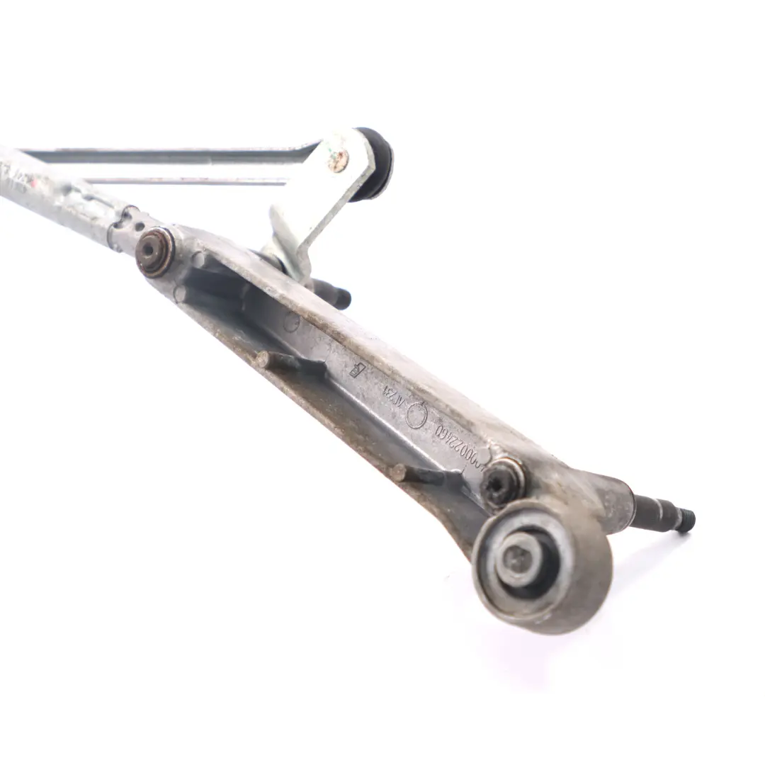 Windscreen Wiper Linkage Motor System to Mercedes W246 with Part number A2468200140 Mercedes W246 Windscreen Wiper Linkage Motor System - SKU rhd-A2468200140 - Part number A2468200140
