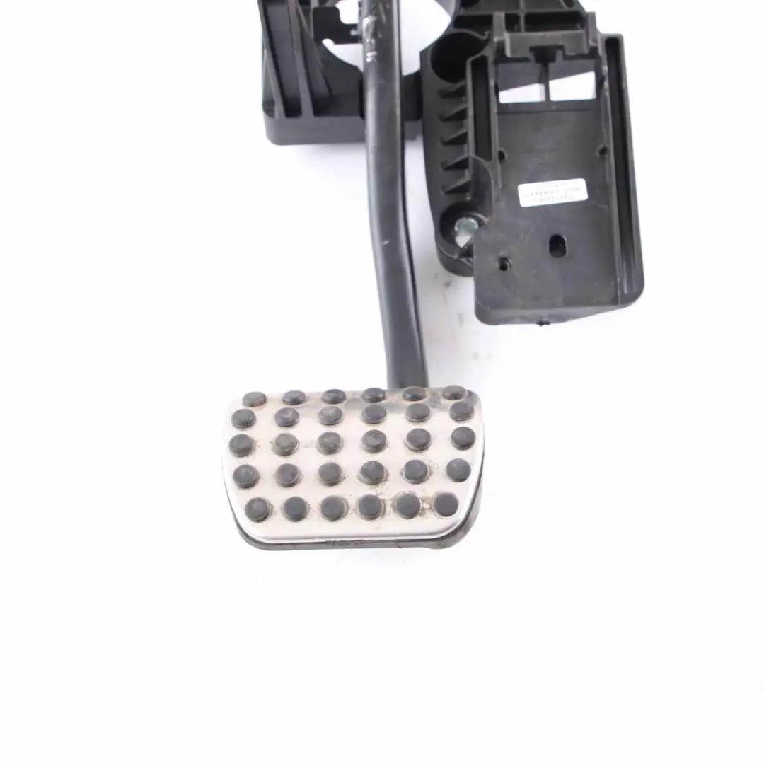 Brake Pedal Mercedes W177 W247 Automatic Assembly Unit to with Part number A2472902600 Brake Pedal Mercedes W177 W247 Automatic Assembly Unit - SKU rhd-A2472902600 - Part number A2472902600