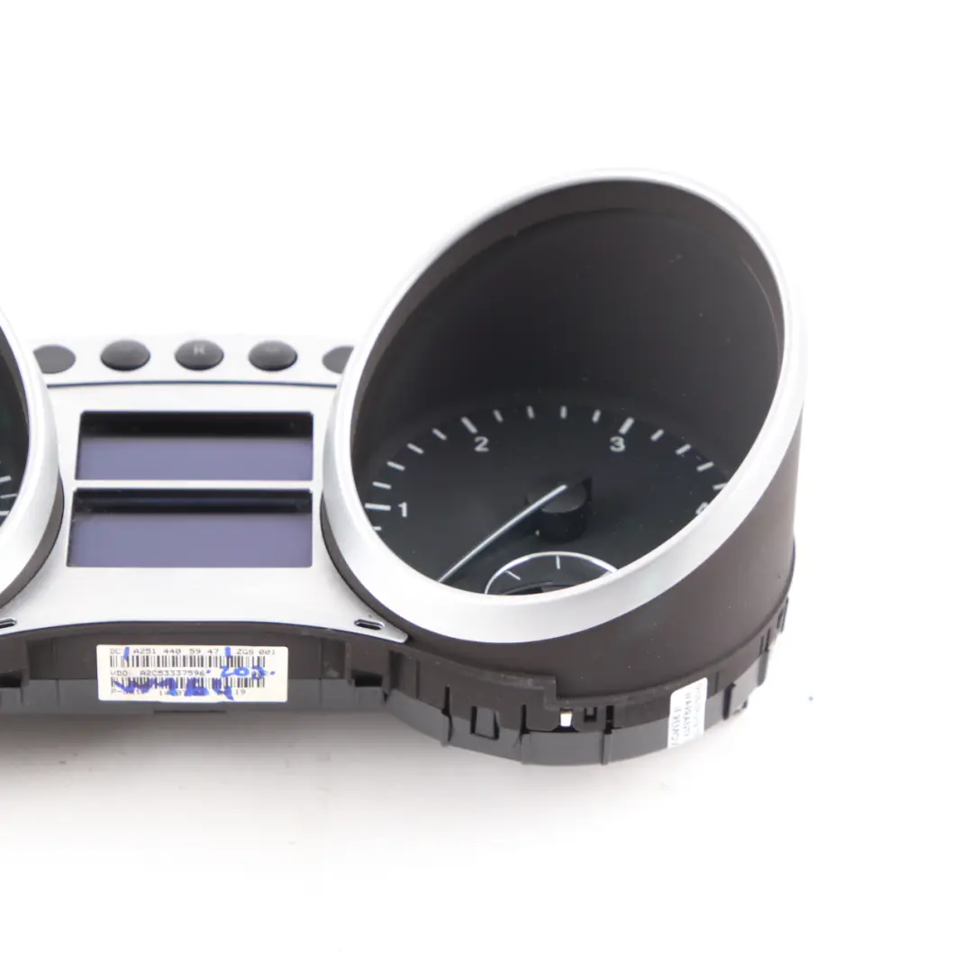 Instrument Cluster Diesel Speedo Clocks Automatic to Mercedes ML W164 with Part number A2514405947 Mercedes ML W164 Instrument Cluster Diesel Speedo Clocks Automatic - SKU rhd-A2514405947 - Part number A2514405947