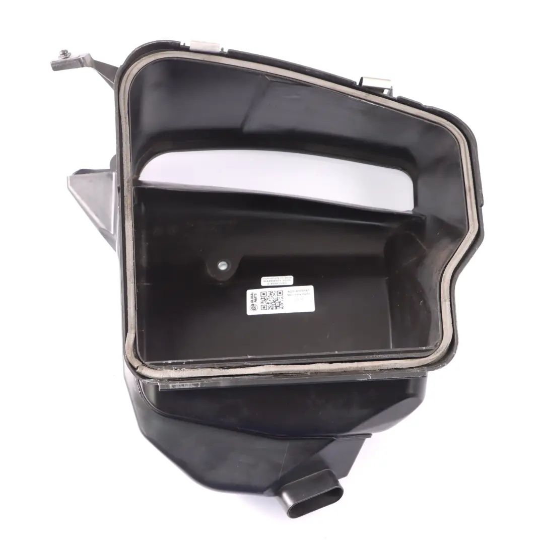 Intake Silencer Air Filter Box Housing to Mercedes W251 with Part number A2518300140 Mercedes W251 Intake Silencer Air Filter Box Housing - SKU rhd-A2518300140 - Part number A2518300140