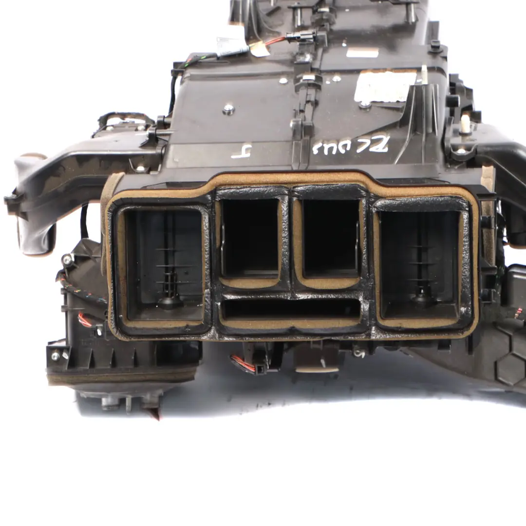 Conditioning Heater Matrix Unit Heater Housing Box to Mercedes ML W164 Air with Part number A2518340661 Mercedes ML W164 Air Conditioning Heater Matrix Unit Heater Housing Box - SKU rhd-A2518340661 - Part number A2518340661