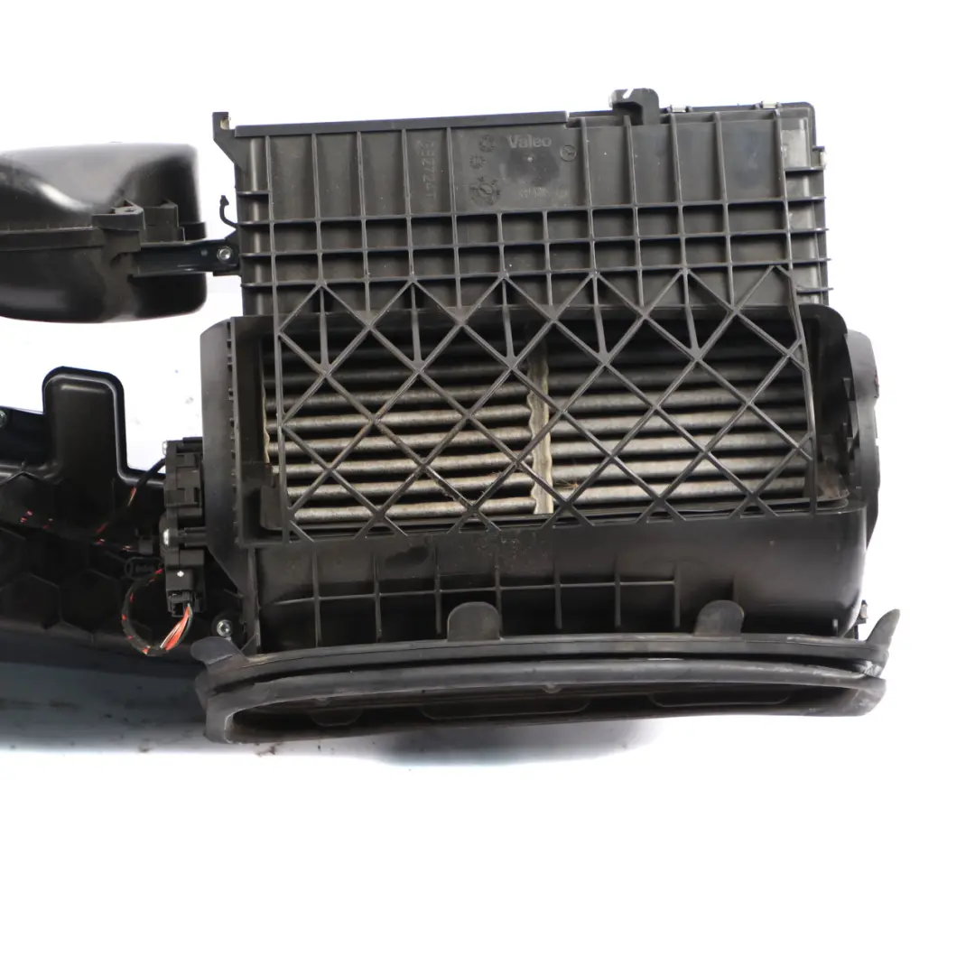 Conditioning Heater Matrix Unit Heater Housing Box to Mercedes ML W164 Air with Part number A2518340661 Mercedes ML W164 Air Conditioning Heater Matrix Unit Heater Housing Box - SKU rhd-A2518340661 - Part number A2518340661