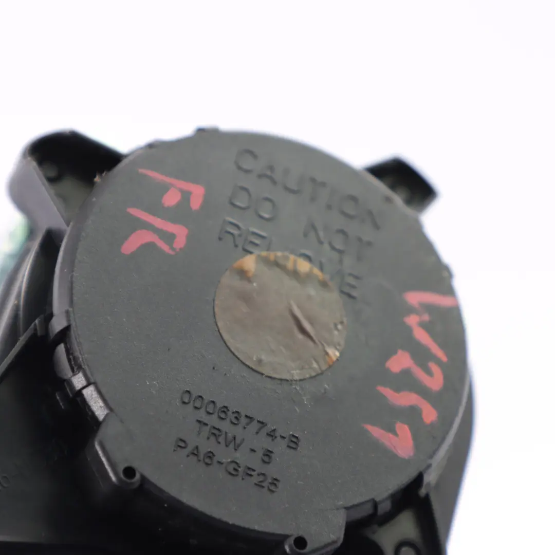 Belt Upper Front Right O/S Seatbelt Black to Mercedes W251 Seat with Part number A2518605385 Mercedes W251 Seat Belt Upper Front Right O/S Seatbelt Black - SKU rhd-A2518605385 - Part number A2518605385