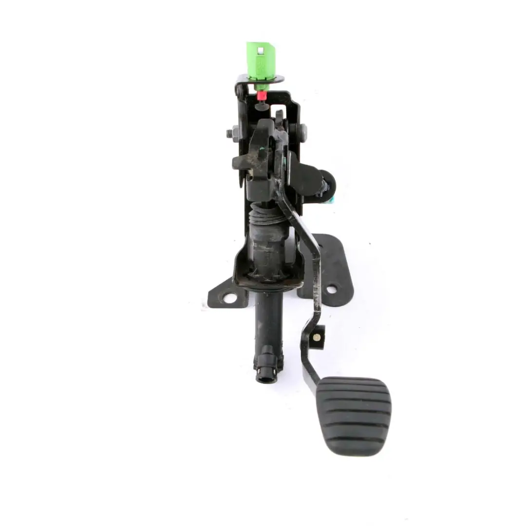 Clutch Pedal Mercedes W415 Citan Control Unit Manual Transmission 8200508356 to with Part number A4152910001 Clutch Pedal Mercedes W415 Citan Control Unit Manual Transmission 8200508356 - SKU rhd-A4152910001 - Part number A4152910001