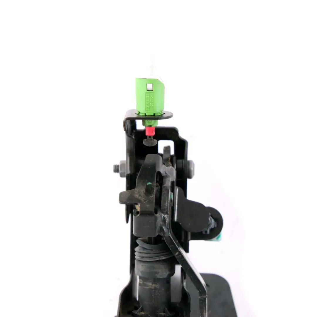 Clutch Pedal Mercedes W415 Citan Control Unit Manual Transmission 8200508356 to with Part number A4152910001 Clutch Pedal Mercedes W415 Citan Control Unit Manual Transmission 8200508356 - SKU rhd-A4152910001 - Part number A4152910001