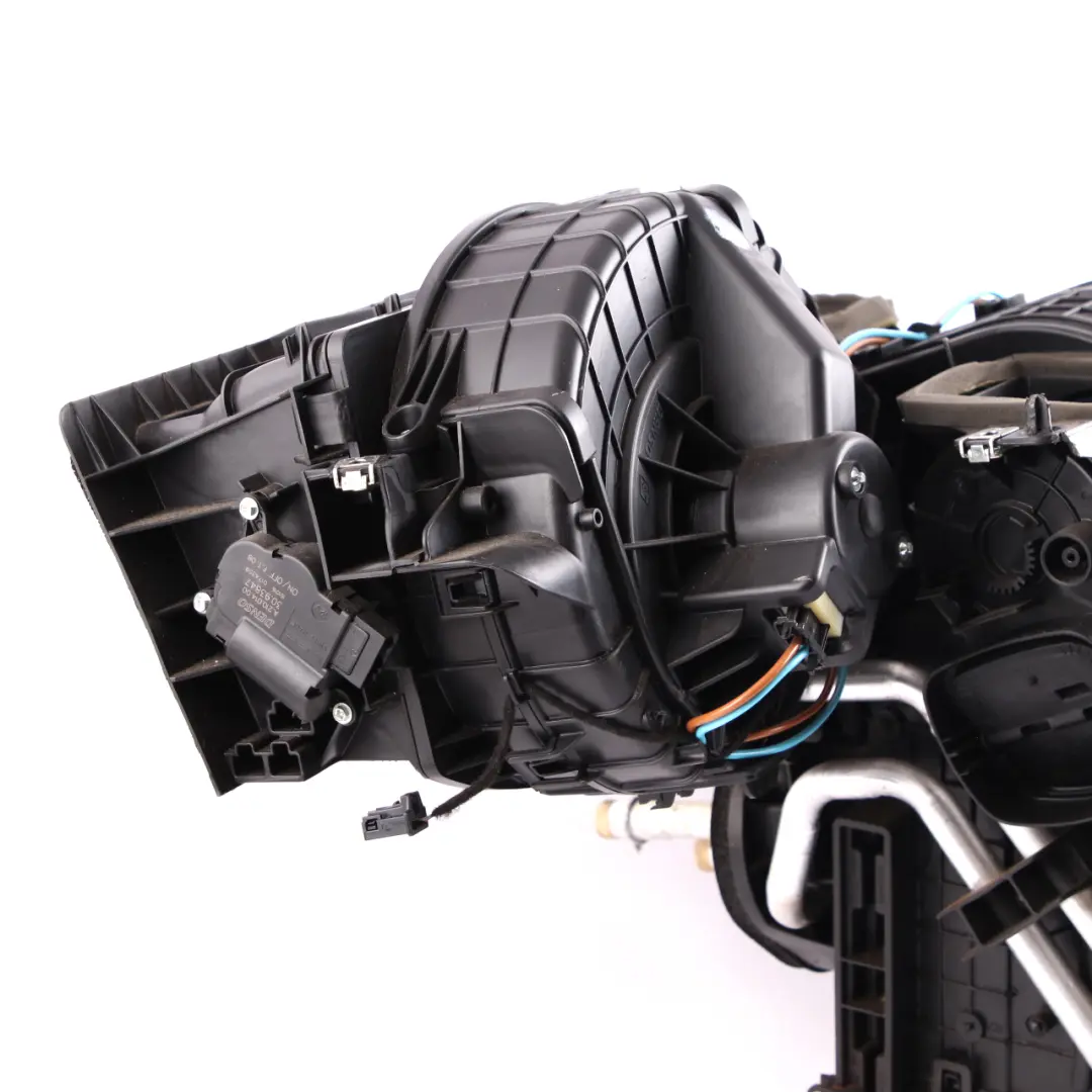 Heater Air Conditioning A/C Matrix Housing Unit 271007663 to Mercedes W415 Citan with Part number A4158304000 Mercedes W415 Citan Heater Air Conditioning A/C Matrix Housing Unit 271007663 - SKU rhd-A4158304000 - Part number A4158304000