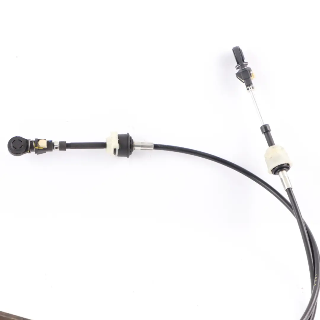 Linkage Manual Gearbox Gear Shifter Cable to Mercedes Vito W447 with Part number A4472601451 Mercedes Vito W447 Linkage Manual Gearbox Gear Shifter Cable - SKU rhd-A4472601451 - Part number A4472601451