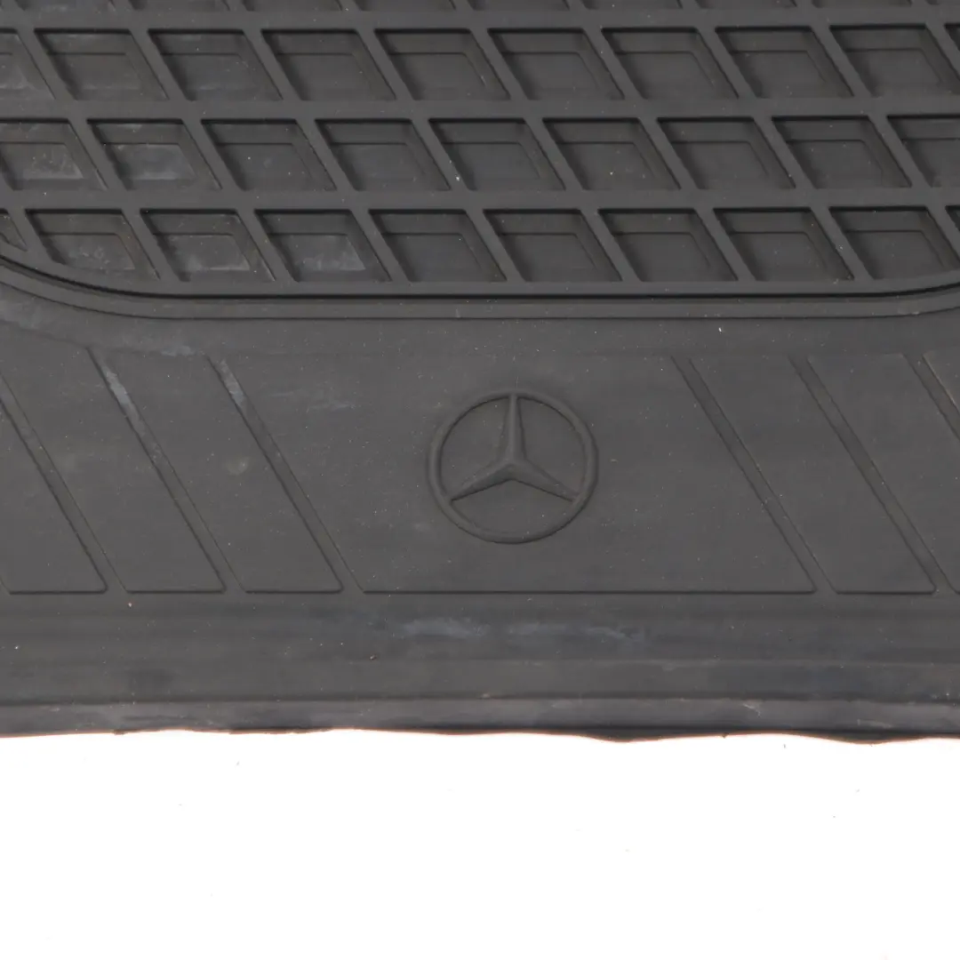Rubber Mat Set Interior Front Leg Room Left Right Mats N/O/S to Mercedes W447 with Part number A4476806600 Mercedes W447 Rubber Mat Set Interior Front Leg Room Left Right Mats N/O/S - SKU rhd-A4476806600 - Part number A4476806600