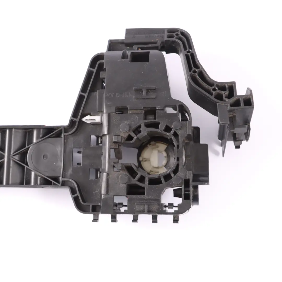 Door Handle Base Front Right O/S Bracket Bearing to Mercedes Vito W447 with Part number A4477600134 Mercedes Vito W447 Door Handle Base Front Right O/S Bracket Bearing - SKU rhd-A4477600134 - Part number A4477600134