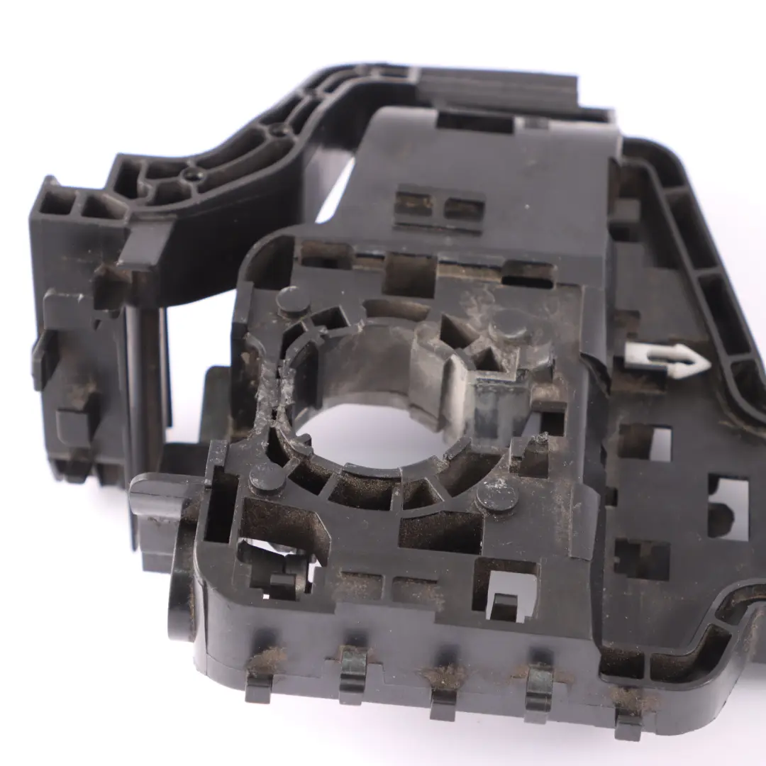 Door Handle Base Front Left N/S Bracket Bearing to Mercedes Vito W447 with Part number A4477600434 Mercedes Vito W447 Door Handle Base Front Left N/S Bracket Bearing - SKU rhd-A4477600434 - Part number A4477600434