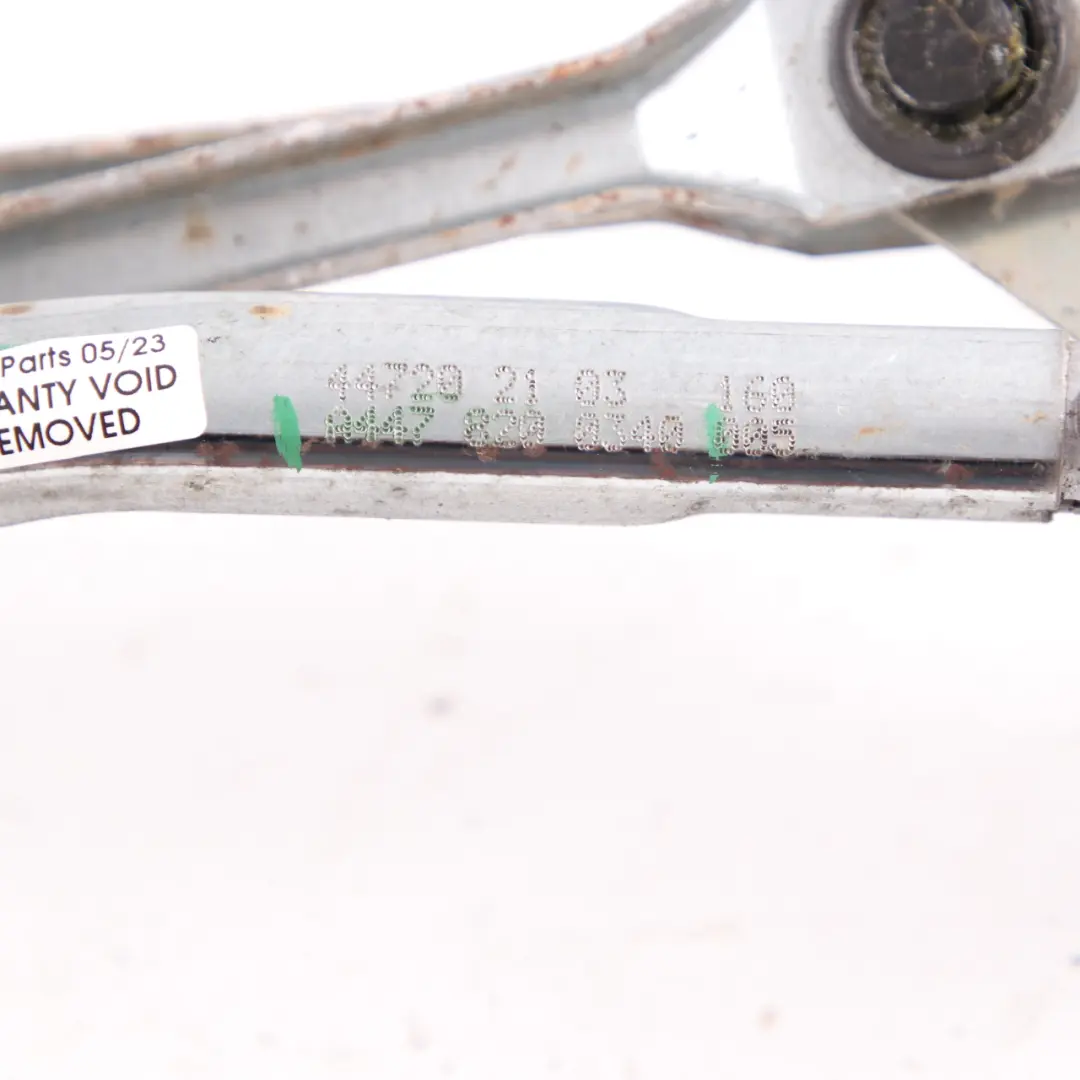 Windscreen Front Wiper Motor Linkage System Windshield to Mercedes W447 with Part number A4478200340 Mercedes W447 Windscreen Front Wiper Motor Linkage System Windshield - SKU rhd-A4478200340 - Part number A4478200340