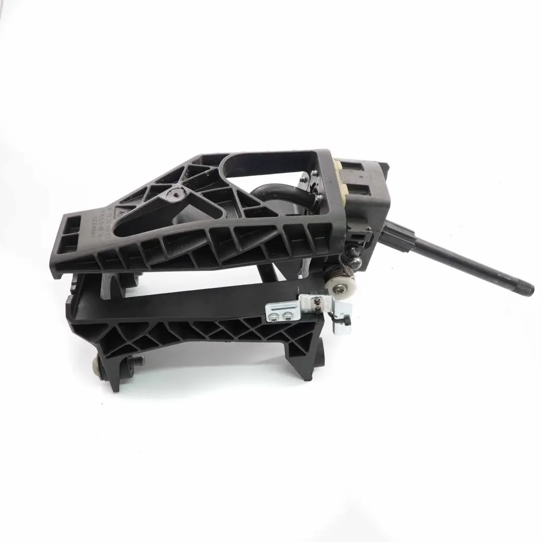 Selector Shifting Arm Lever Mechanism Manual to Mercedes Vito W639 Gear with Part number A6392605309 Mercedes Vito W639 Gear Selector Shifting Arm Lever Mechanism Manual - SKU rhd-A6392605309-1 - Part number A6392605309
