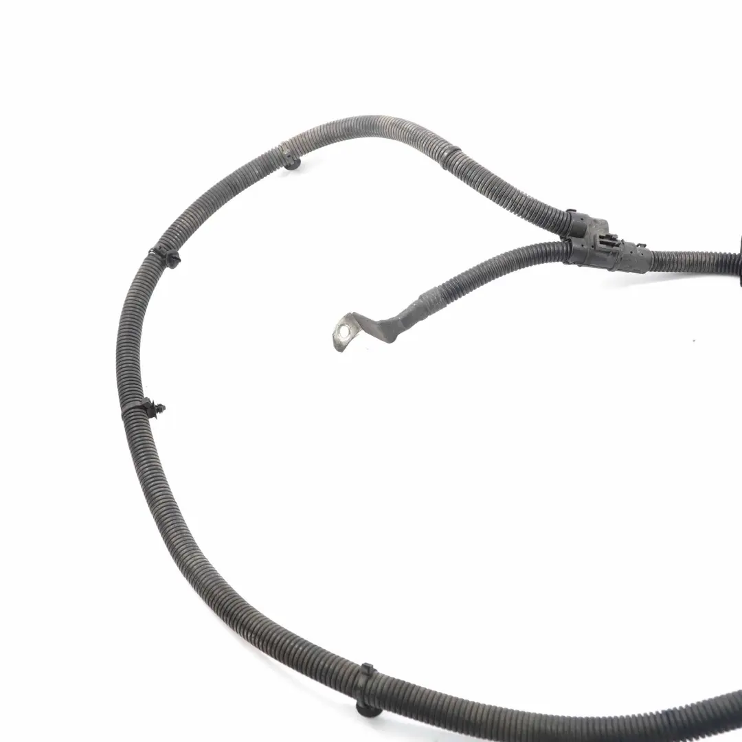 Battery Starter Alternator Wiring Harness Cable to Mercedes W639 with Part number A6394402536 Mercedes W639 Battery Starter Alternator Wiring Harness Cable - SKU rhd-A6394402536 - Part number A6394402536
