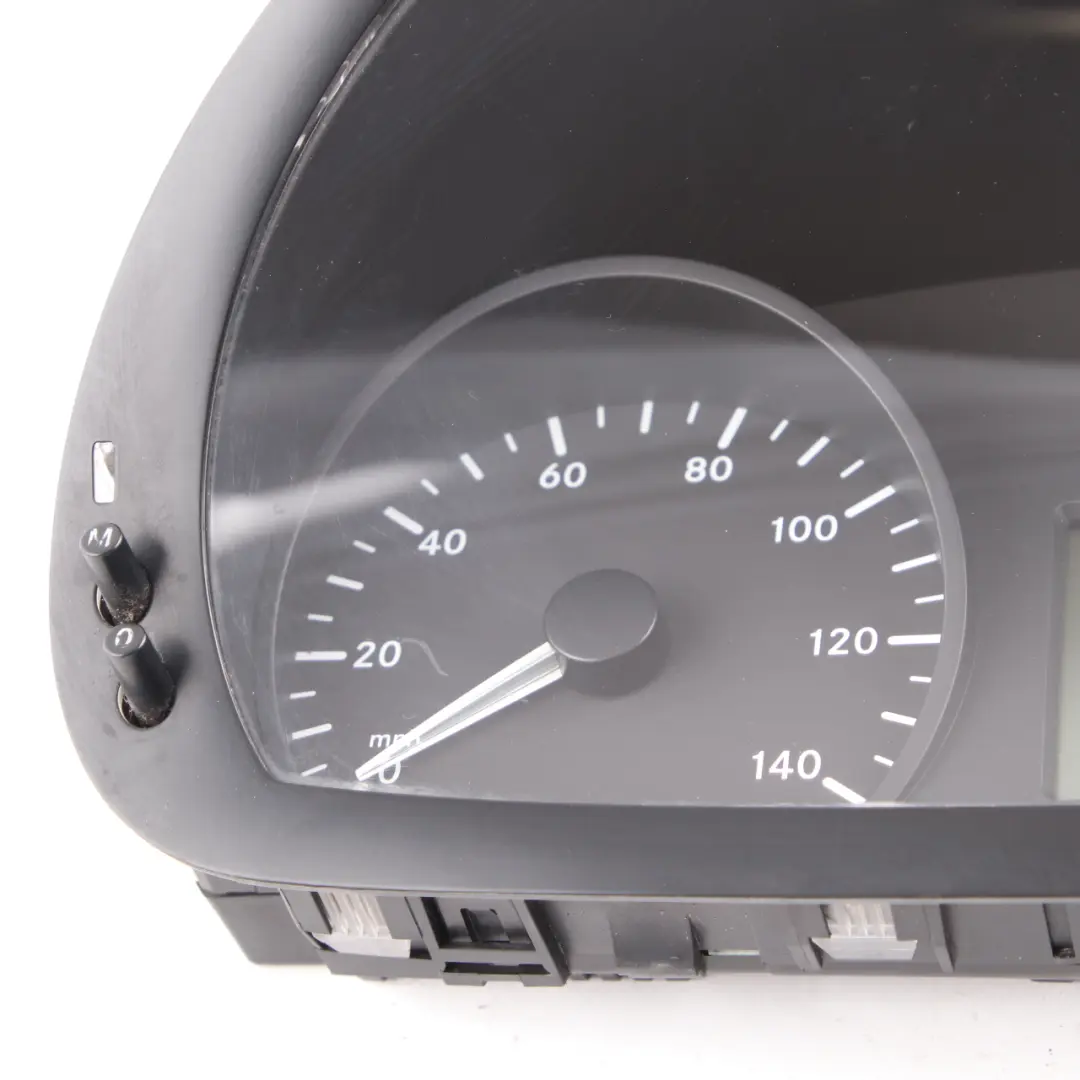 Instrument Cluster Speedo Clocks Manual to Mercedes Vito W639 Diesel with Part number A6394466021 Mercedes Vito W639 Diesel Instrument Cluster Speedo Clocks Manual - SKU rhd-A6394466021 - Part number A6394466021