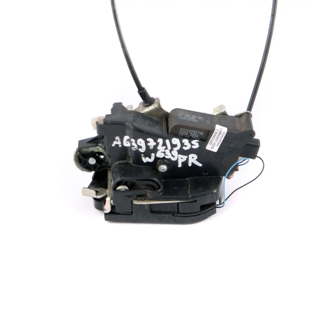 Mercedes Vito W639 Door Lock Actuator Mechanism Front Right O/S - SKU rhd-A6397201935 - Part number A6397201935