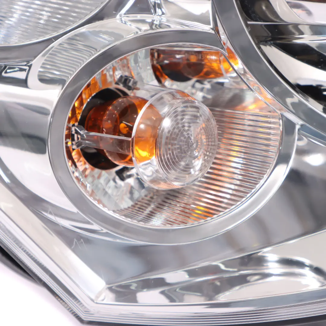 Headlamp Headlight Xenon Lamp Front Right O/S to Mercedes Vito W639 with Part number A6398203161 Mercedes Vito W639 Headlamp Headlight Xenon Lamp Front Right O/S - SKU rhd-A6398203161 - Part number A6398203161