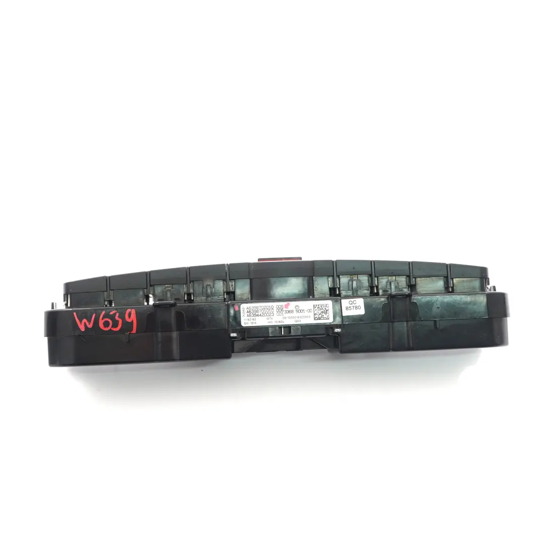 Armaturenbrett Schalttafel Warnblinker Schalter ASR PDC für Mercedes W639 Vito mit Teilenummer A6398702010 Mercedes W639 Vito Armaturenbrett Schalttafel Warnblinker Schalter ASR PDC - SKU rhd-A6398702010 - Teilenummer A6398702010