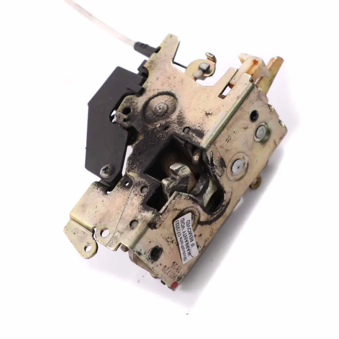 Serrure de Porte Mercedes W901 Avant Droite Latch Mechanism Actuator pour à propos du numéro de pièce A9017201335 Serrure de Porte Mercedes W901 Avant Droite Latch Mechanism Actuator - SKU A9017201335 - Numéro de pièce A9017201335