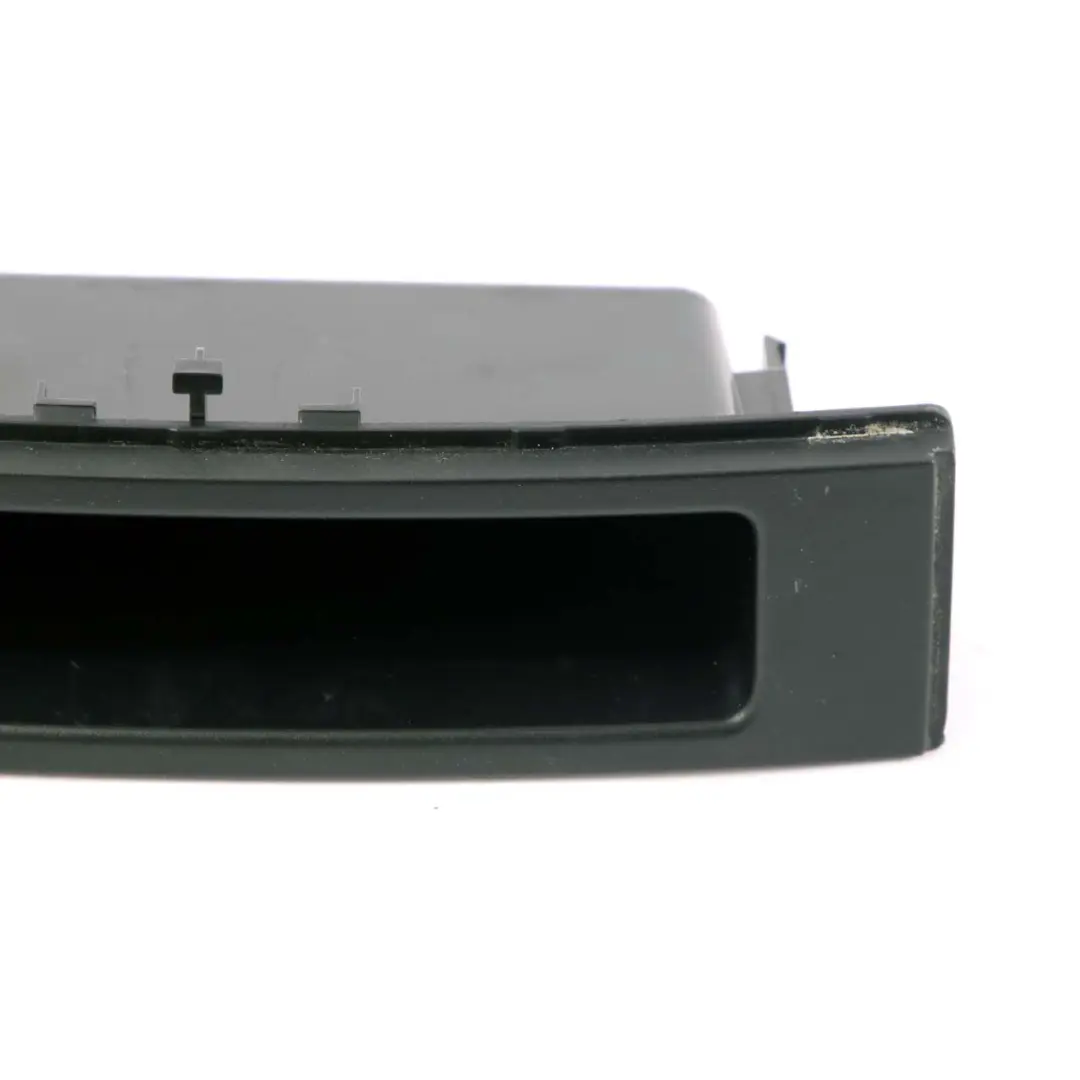 Armaturenbrett Trim Storage Pocket Dash für Mercedes Vito Viano W639 mit Teilenummer A9066890147 Mercedes Vito Viano W639 Armaturenbrett Trim Storage Pocket Dash - SKU A9066890147 - Teilenummer A9066890147