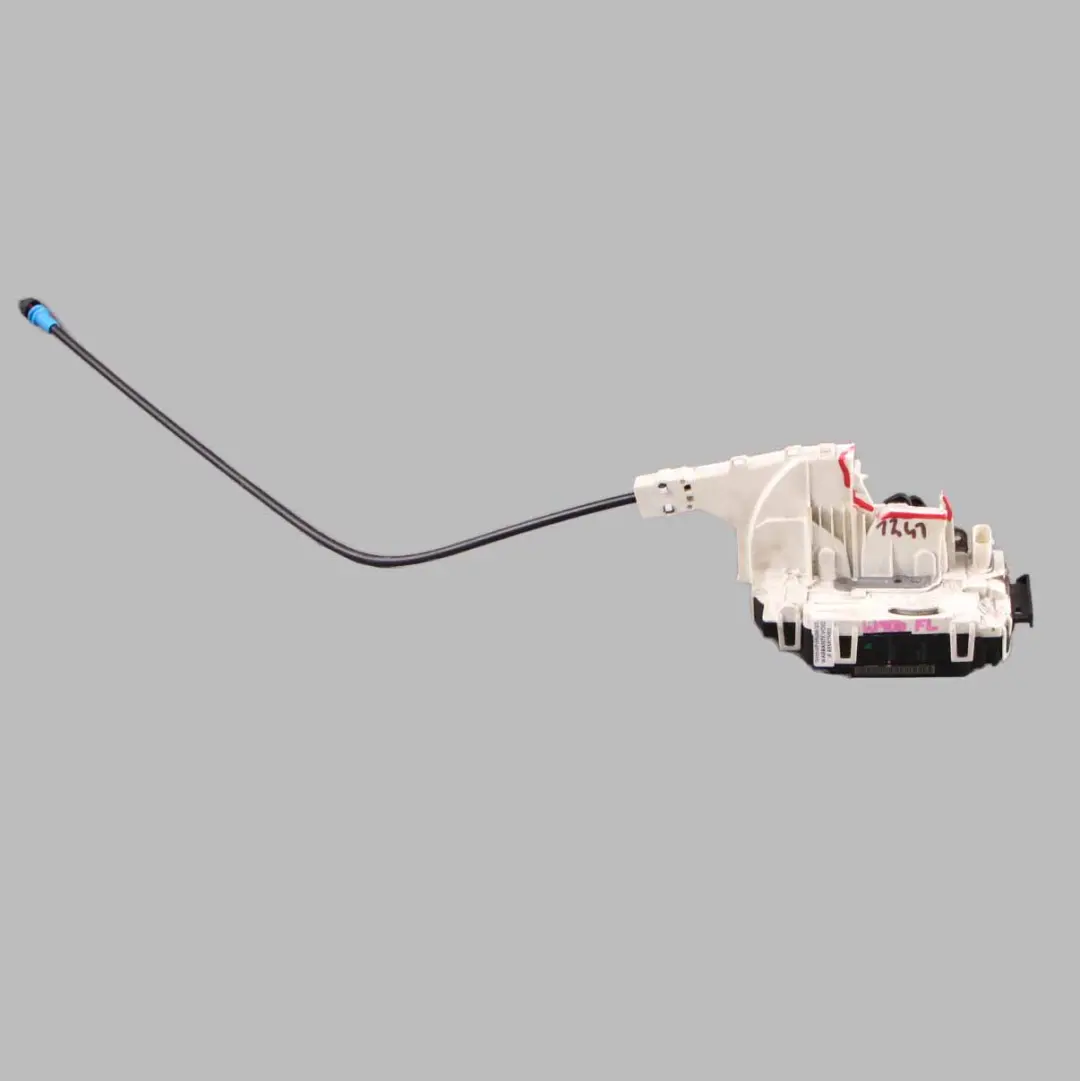 Door Lock Front Left N/S Mechanism Actuator to Mercedes Sprinter W906 with Part number A9067200235 Mercedes Sprinter W906 Door Lock Front Left N/S Mechanism Actuator - SKU rhd-A9067200235 - Part number A9067200235