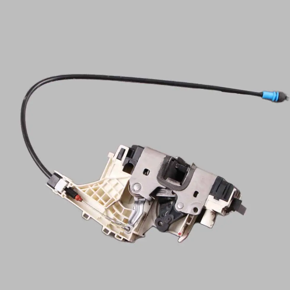 Door Lock Front Left N/S Mechanism Actuator to Mercedes Sprinter W906 with Part number A9067200235 Mercedes Sprinter W906 Door Lock Front Left N/S Mechanism Actuator - SKU rhd-A9067200235 - Part number A9067200235