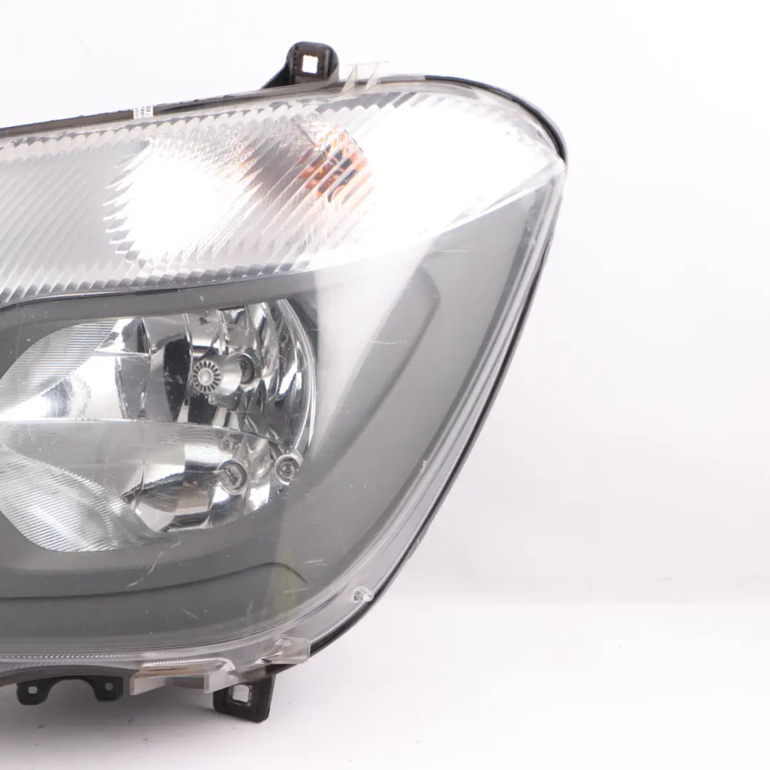 Mercedes W906 Facelift Headlight Front Left N/S Plug Socket Wiring A0525455626 - SKU A9068202561-2 - Part number A9068202561