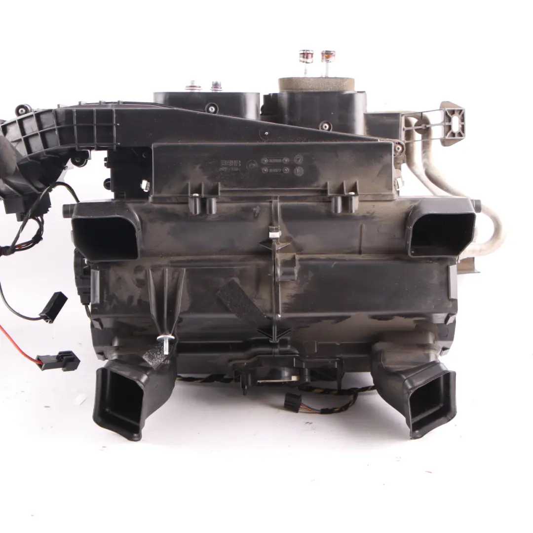 Heater Air Conditioning A/C Matrix Housing to Mercedes W906 Sprinter with Part number A9068301860 Mercedes W906 Sprinter Heater Air Conditioning A/C Matrix Housing - SKU rhd-A9068301860 - Part number A9068301860